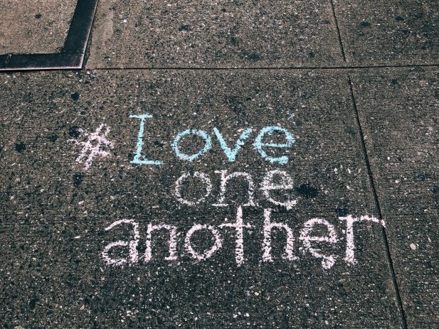 Sidewalk chalk Love one another